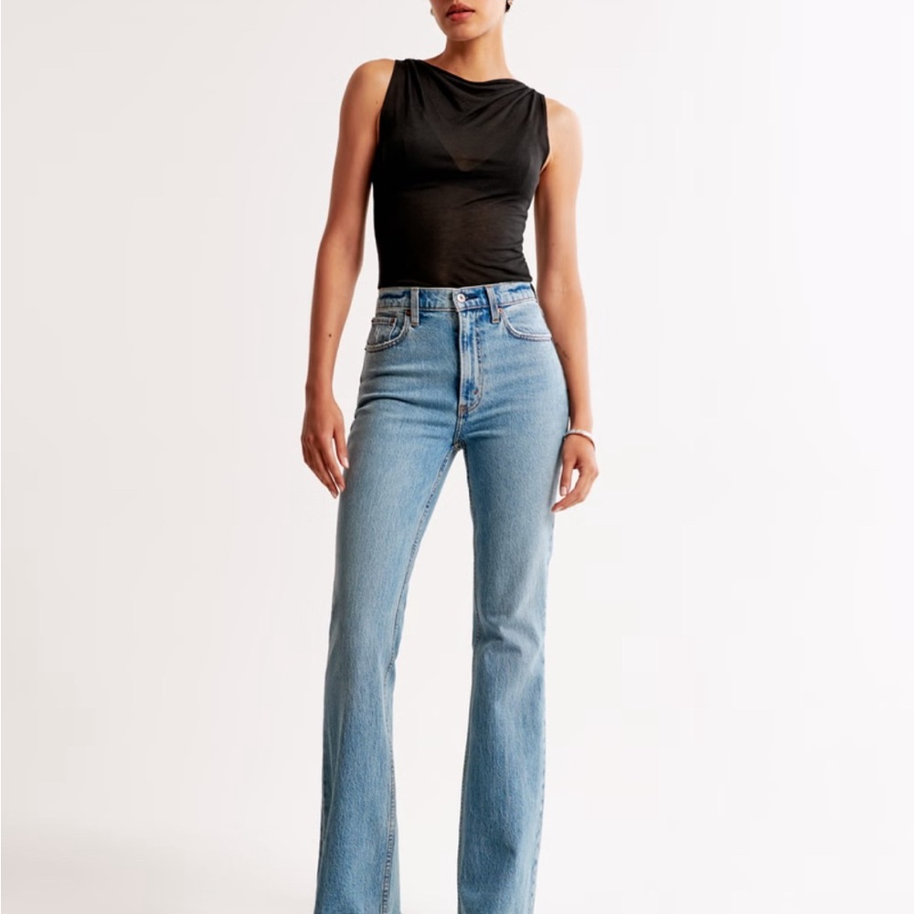 Abercrombie & Fitch High Rise Vintage Flare Jean, Curve Love, 6L, NWOT